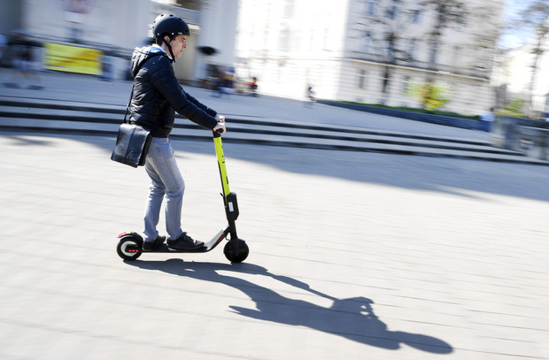 E-Scooter erobern viele Städte.