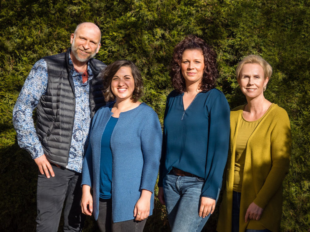 Clemens Skrabal, Svenja Resinger, Miriam Stabinger und Koordinatorin Christine Ganeider (v. l.) bilden das neue Palliativteam.