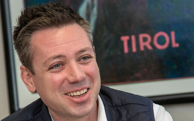 „Die Transferflüge sind für die Tirol Werbung nicht relevant und werden von uns daher auch nicht beworben.“
Florian Phleps (Chef der Tirol Werbung)