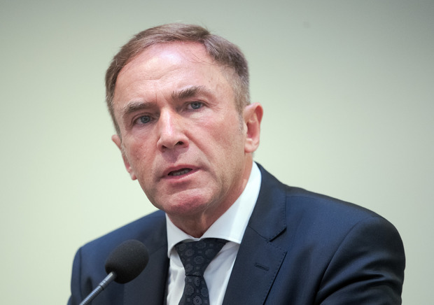 Manfred Sauer zog seine Kandidatur am Samstag zurück.