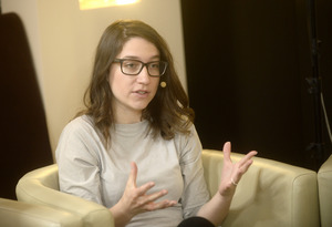 „Es ist Zeit, über radikale Maßnahmen nachzudenken, von Strafzöllen bis hin zu Einfuhrverboten“, sagt Julia Herr (SPÖ).