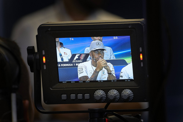 Die Motorsport-Königsklasse Formel 1 ist immer noch im öffentlich-rechtlichen TV zu sehen.