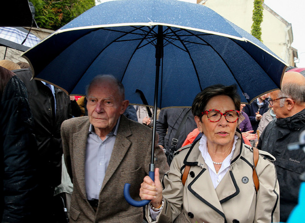 Die katholischen Eltern des Wachkoma-Patienten wollten den Tod ihres Sohnes mit aller Macht verhindern und haben sich in Frankreich durch sämtliche Instanzen geklagt.