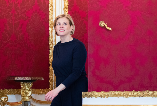 NEOS-Parteichefin Beate Meinl-Reisinger empfiehlt Kurz „Anstand statt Taktik“.