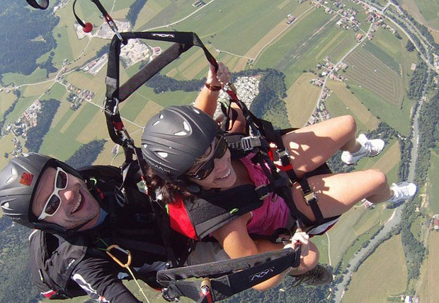 Der Kössener Unterberg mit seinen guten Hangaufwind-Bedingungen ist international bei Paragliding-Fans bekannt.