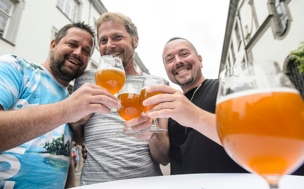 Viele Besucher informierten sich über die Bierbraukunst.