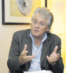 Helmut Reinalter