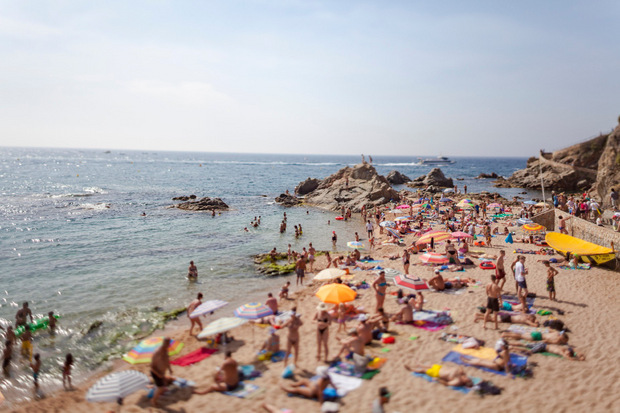 Die überfüllten Strände von Lloret de Mar lässt man im Hinterland hinter sich.