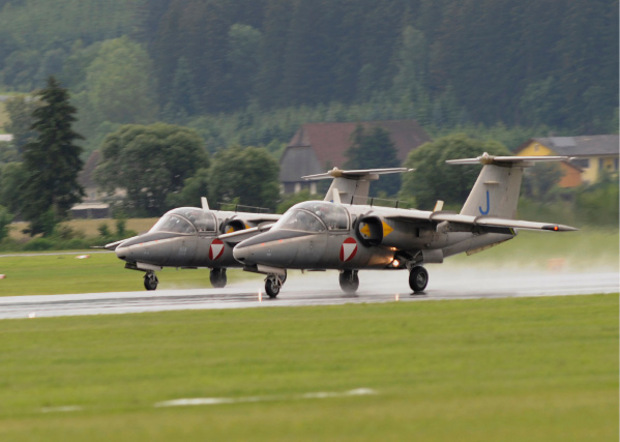 Saab 105-Jets: In eineinhalb Jahren haben die Maschinen ausgedient. Ersatz für Training und Luftraumüberwachung ist nicht in Sicht.