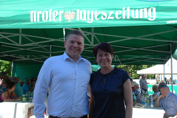 Online-Händler Andreas Osler erzählte von günstigen und richtig teuren Spirituosen. Landtagspräsidentin Sonja Ledl-Rossmann war noch vom jüngsten Papstbesuch beeindruckt.