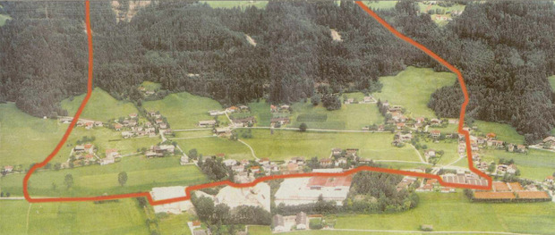Die rote Linie markiert das Gebiet, aus dem damals sämtliche Bewohner evakuiert wurden.