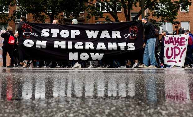 Proteste gegen den Umgang mit geretteten Flüchtlingen auf dem Mittelmeer.
