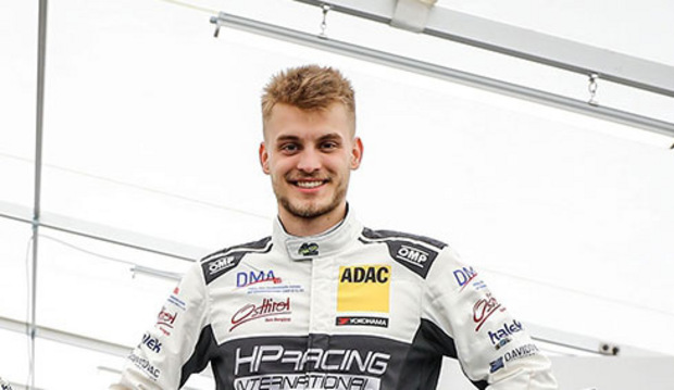 Lukas Niedertscheider (TCR-Pilot): "Mein Papa hat immer gesagt: ,Wenn Motorsport, dann mit einem Dachl über dem Kopf."