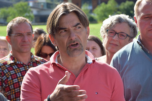 Projektleiter Karl-Heinz Löderles Versuche, das Vorhaben zu erklären, scheiterten an den vielen verbalen Zwischenmeldungen.