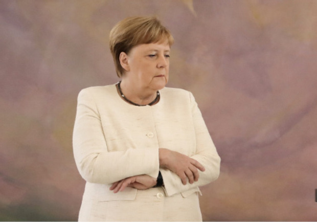 Angela Merkel sprach nur kurz über ihre Zitteranfälle.
