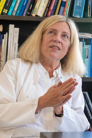Birgit Högl leitet seit dem Jahr 1999 das Schlaflabor der Universitätsklinik Innsbruck. Im September wird die Neurologin die erste Präsidentin der Weltschlafgesellschaft werden.