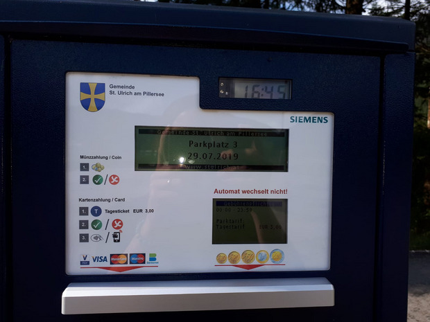 Der umfunktionierte „Loipen“-Parkautomat.