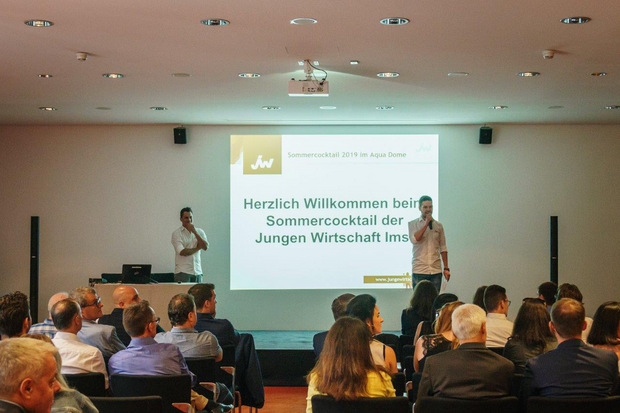 Der Aqua Dome in Längenfeld war der Treffpunkt für den Sommercocktail der Jungen Wirtschaft.