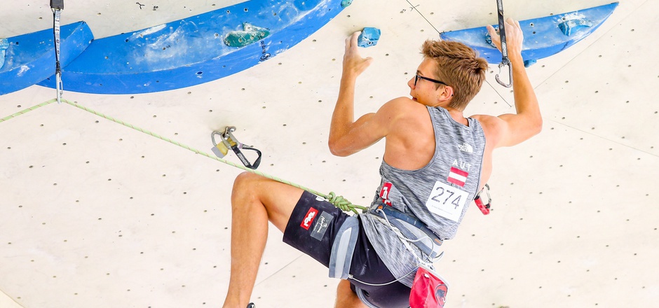 Stefan Scherz sorgte für den einzigen Heimsieg beim Kletter-Jugend-Europacup in Imst.