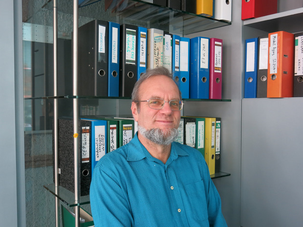 „Senolytika werden als Zukunftsfeld gesehen. Das sind richtige Wundermittel.“ Pidder Jansen-Dürr,
Alternsforscher an der Universität Innsbruck.