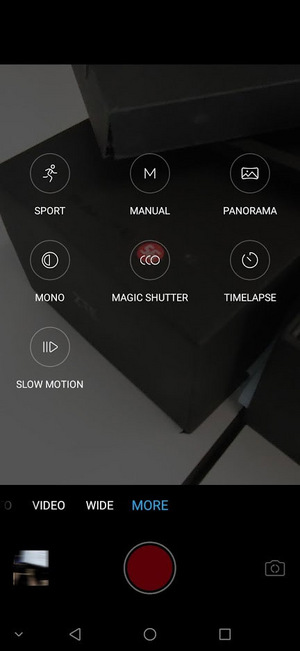 Die Kamera-App beim ZTE Axon 10 Pro wirkt irgendwie spartanisch, obwohl eigentlich alles Notwendige da ist.