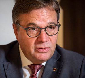Landeshauptmann Günther Platter (ÖVP): "Es ist für mich undenkbar, dass Konrad Bergmeister aus seiner Funktion ausscheidet."