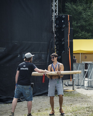 30 freiwillige Helfer machen das Festival möglich.