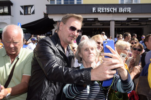 Julia Buchner (l.) suchte den Kontakt zu den Fans.