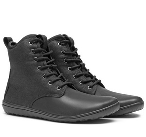 Moderne Barfußschuhe sind winterfest – und modisch.