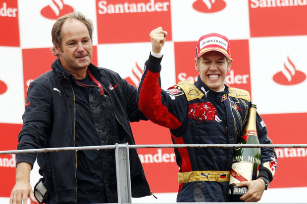 Als Teammitbesitzer bei Toro Rosso (2006) feierte er mit Sebastian Vettel (GER) in Monza den größten Erfolg seiner zweiten Karriere.