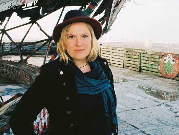 Elisabeth R. Hager, geboren 1981 in St. Johann.