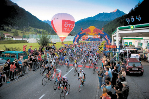 4000 Teilnehmer aus vielen Ländern gehen am Sonntag beim Ötztaler Radmarathon in Sölden an den Start.