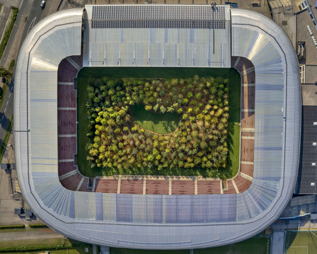 Das Wörtherseestadion aus der Luft.