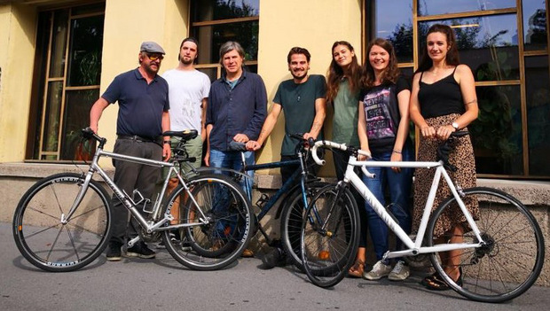 Das Organisationsteam des Radlkino mit CUBIC-Geschäftsführer Leo Kaserer freut sich auf viele Besucher.