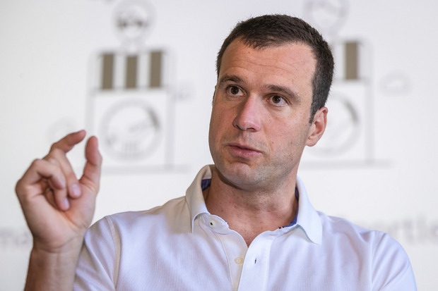Markus Rogan referierte am Freitag beim Tag der Sportpsychologie im Grillhof in Vill - und kehrte bereits zuvor Inneres nach außen.