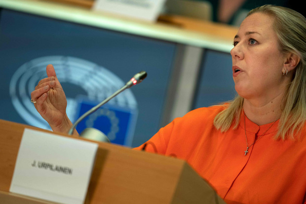 Jutta Urpilainen stellte sich den Fragen der Abgeordneten.