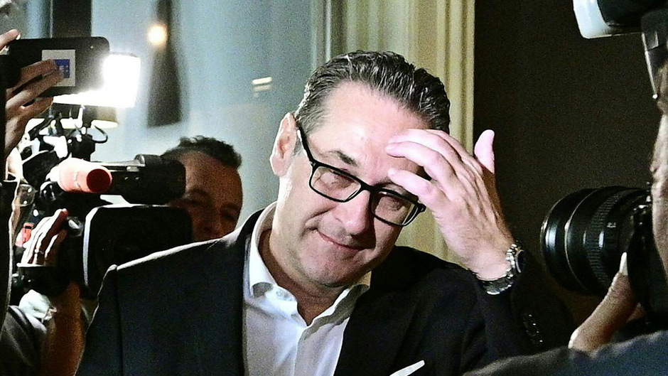 Der frühere FPÖ-Parteichef Heinz-Christian Strache bei seiner "Persönlichen Erklärung" im Rahmen einer Pressekonferenz am 1. Oktober 2019.