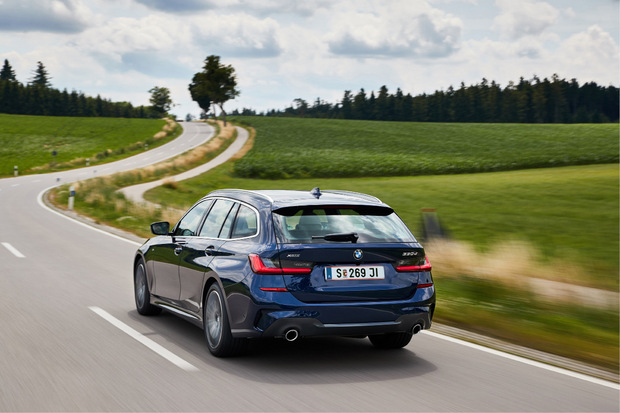 Ganz neu im 3er-Sortiment von BMW ist ab diesem Herbst der Touring der neuesten Generation.