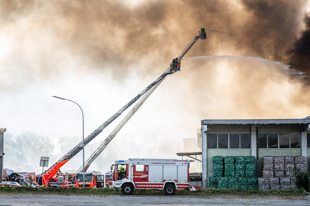 Insgesamt standen 18 Feuerwehren mit 250 Mann im Einsatz.