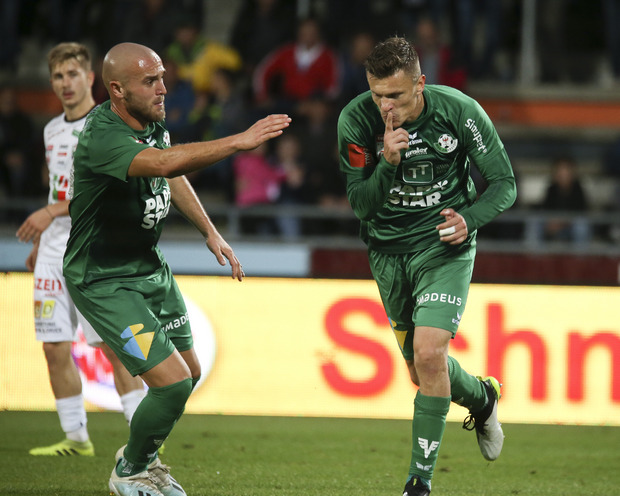 Die slowenische Tor-Versicherung im WSG-Sturm: Zlatko Dedic (r.).