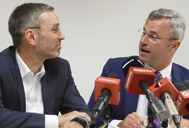 Herbert Kickl (l.) erhielt deutlich mehr Vorzugsstimmen als Norbert Hofer.