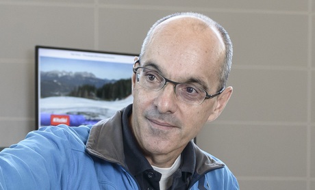 „Wie viele Menschen nicht durchgekommen sind, müsste man im Nachhinein aufwändig analysieren.“
Bernd Noggler (GF Landesleitstelle Tirol)
