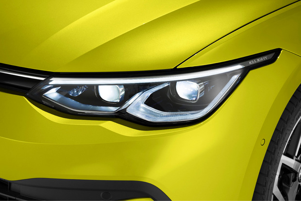 LED-Technik ist beim neuen Golf Serie – der Käufer hat die Wahl zwischen drei Systemen.