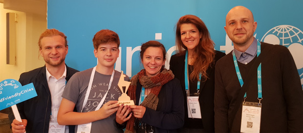 Florian Hadatsch (UNICEF), Lukas Hanser, GR Andrea Watzl, Elisabeth Wenzel (Familie und Beruf Management Gmbh), David Hagen (UNICEF Österreich; v. l.) beim Summit.