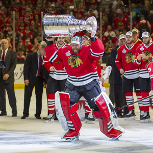 2015 jubelte Darling mit Chicago über den Stanley-Cup-Triumph.