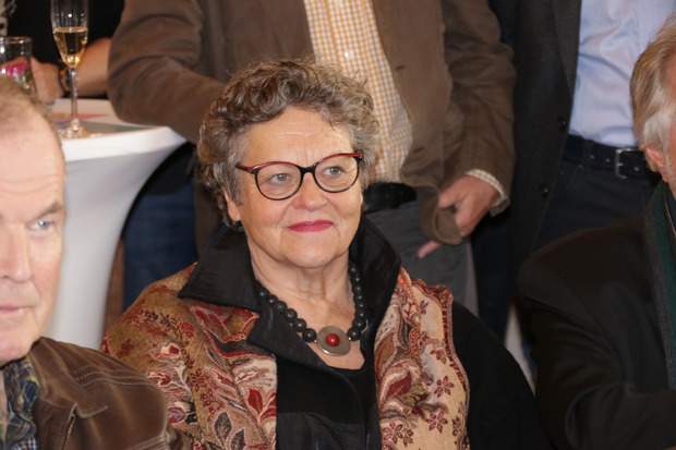 Ideengeberin „Mama Mensa“ Hedi Kohler freute sich mit den Akteuren.